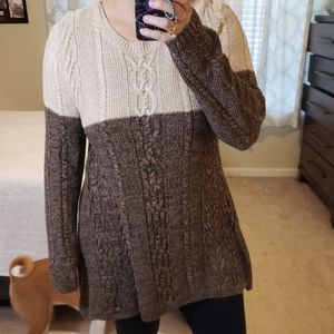 Color block tunic sweater